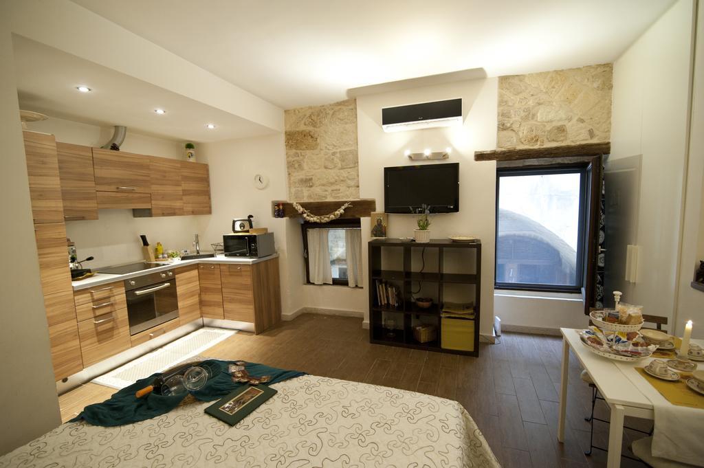 باري B&B La Uascezze الغرفة الصورة